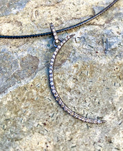Load image into Gallery viewer, Sliver Moon Choker
