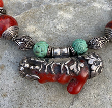 Load image into Gallery viewer, Antique Coral Choker