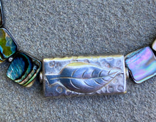 Load image into Gallery viewer, Abalone leaf bracelet